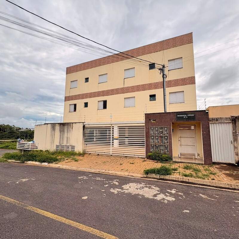 Apartamento para aluguel no Recanto do Bosque: 