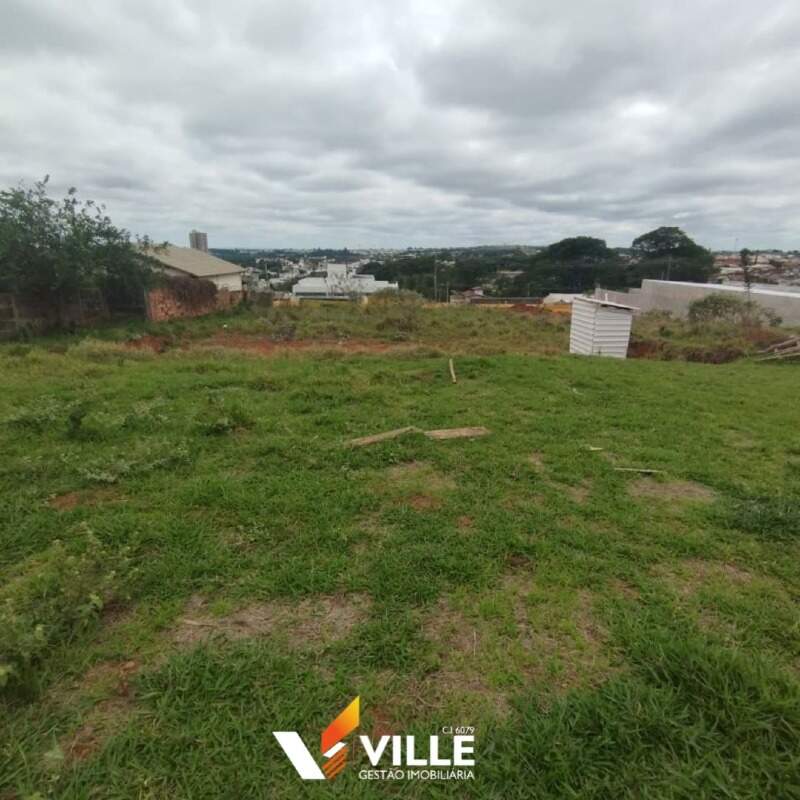 Lote à venda no Vila Silvéria: 