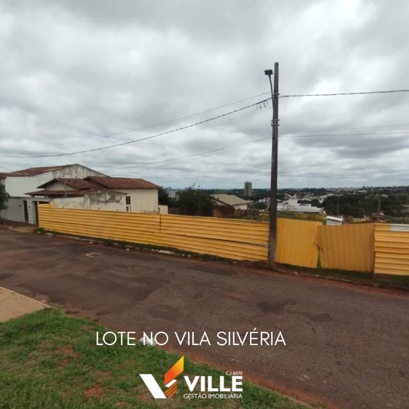 Lote à venda no Vila Silvéria: 