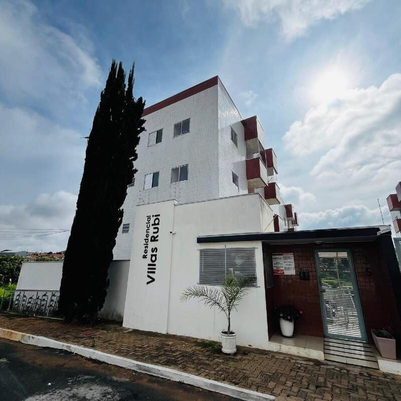 Apartamento para aluguel no Guilhermina Vieira Chaer: 