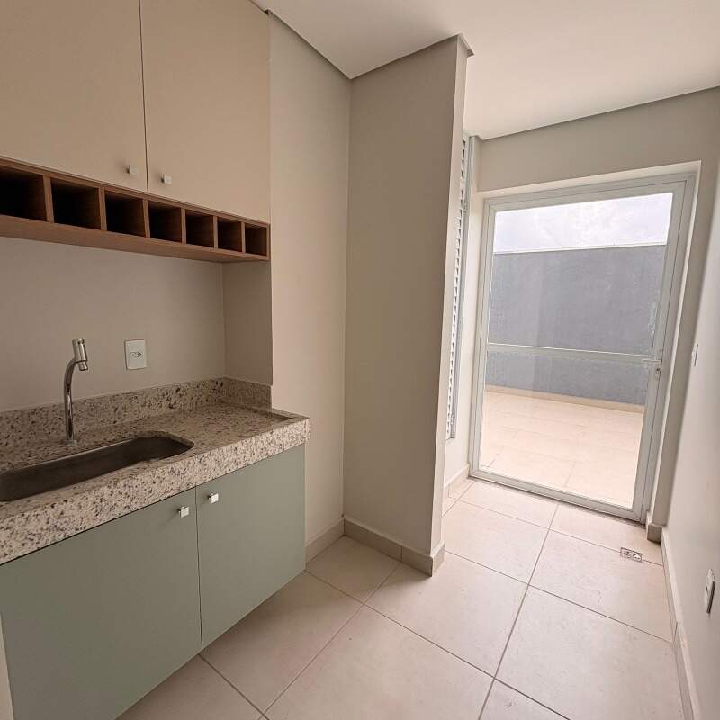 Apartamento para aluguel no Centro: 