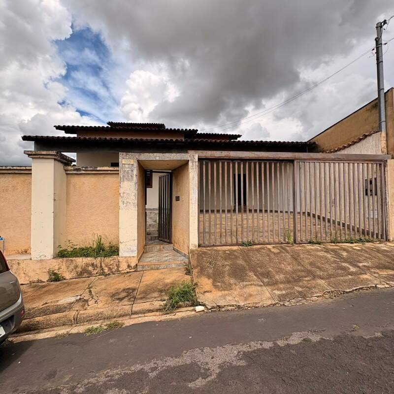 Casa para aluguel no Vila Fertiza: 