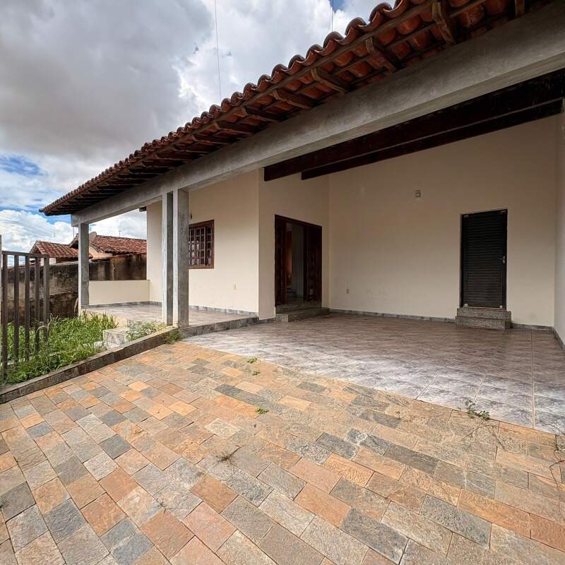 Casa para aluguel no Vila Fertiza: 