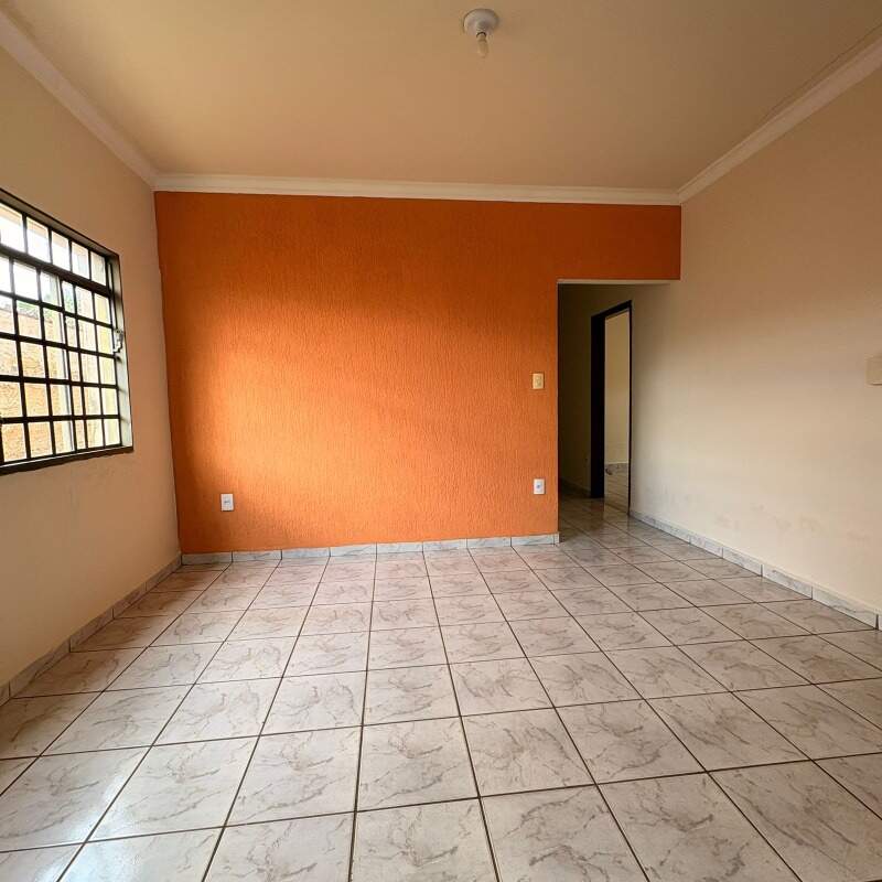 Casa para aluguel no Vila Fertiza: 