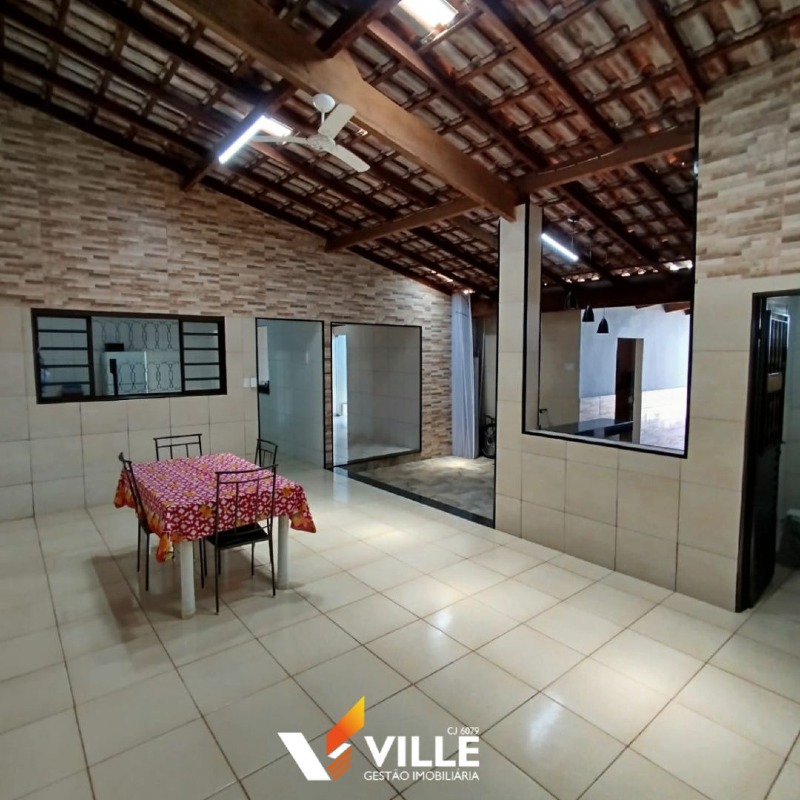 Casa à venda no Jardim das Oliveiras : 