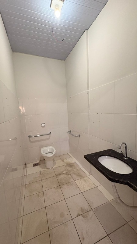 Sala para aluguel no Centro: 