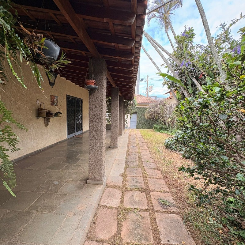 Casa para aluguel no Centro: 