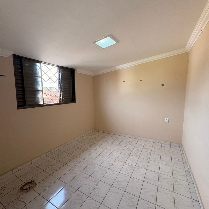 Casa para aluguel no Centro: 