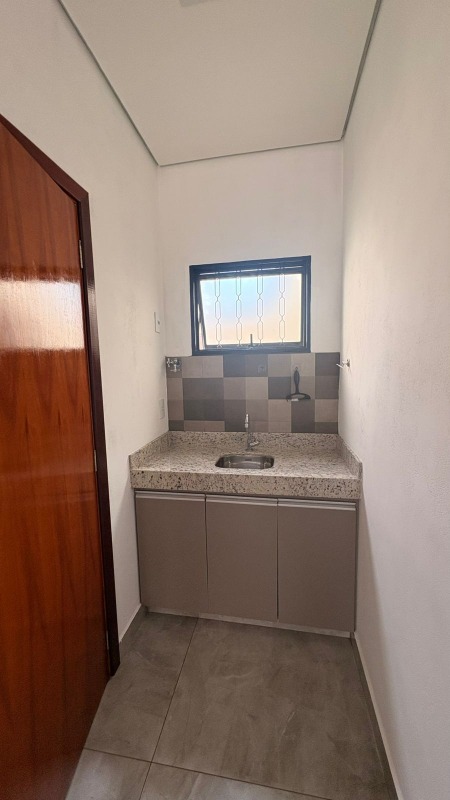 Sala para aluguel no Vila Silvéria: 