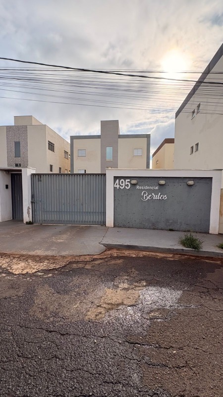 Apartamento para aluguel no Guilhermina Vieira Chaer: 