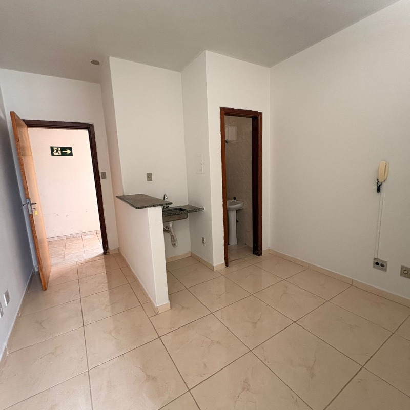 Kitnet para aluguel no Centro: 