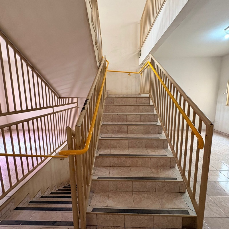 Kitnet para aluguel no Centro: 