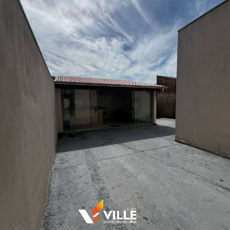 Casa à venda no Novo São Geraldo: 