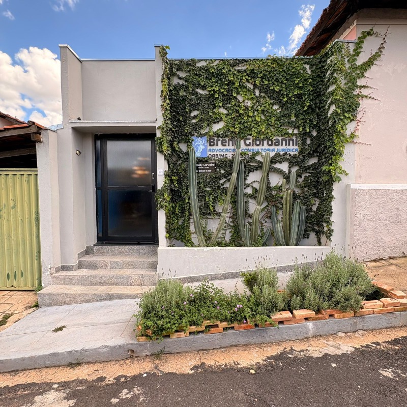 Sala para aluguel no Doutor Pedro Pezzuti: 