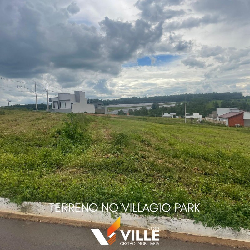 Lote em condomínio à venda no Condomínio Villagio Park: 