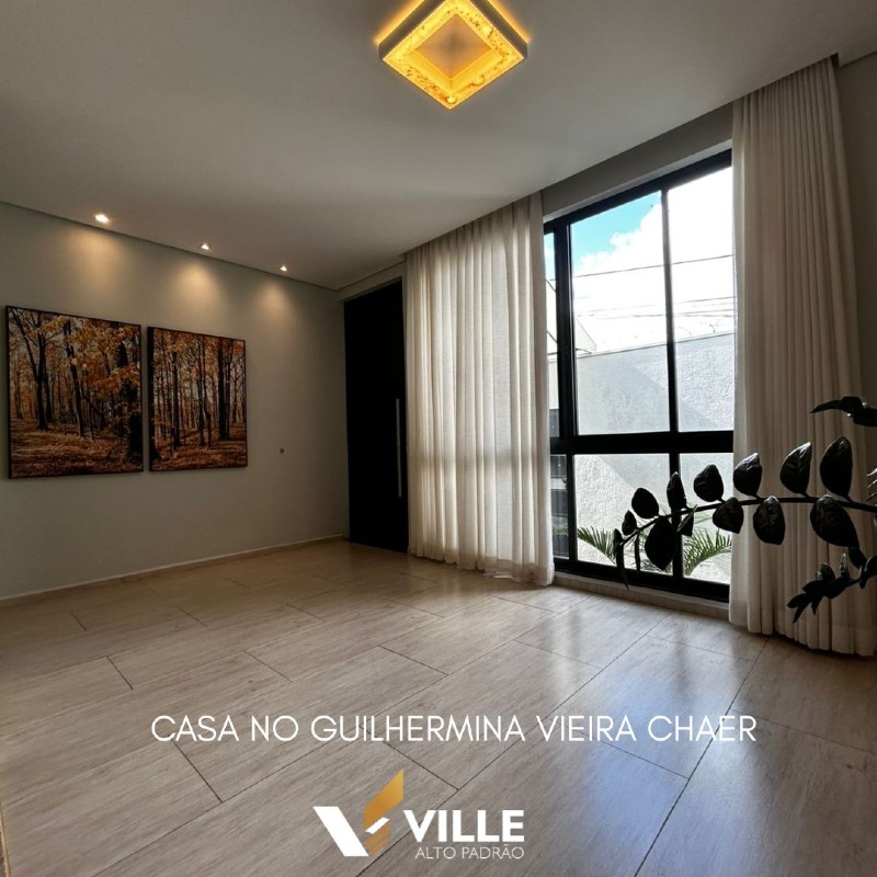 Casa à venda no Guilhermina Vieira Chaer: 