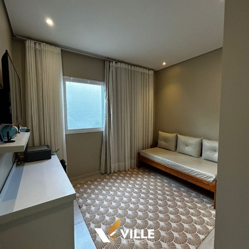 Casa à venda no Guilhermina Vieira Chaer: 