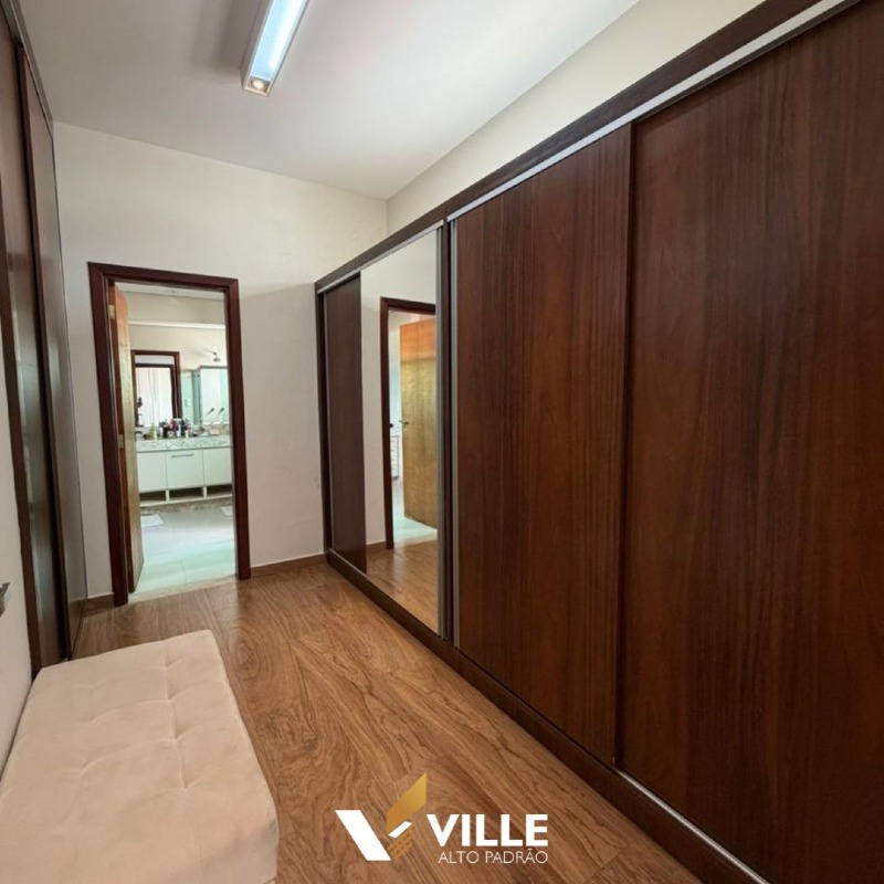 Casa à venda no Centro: 