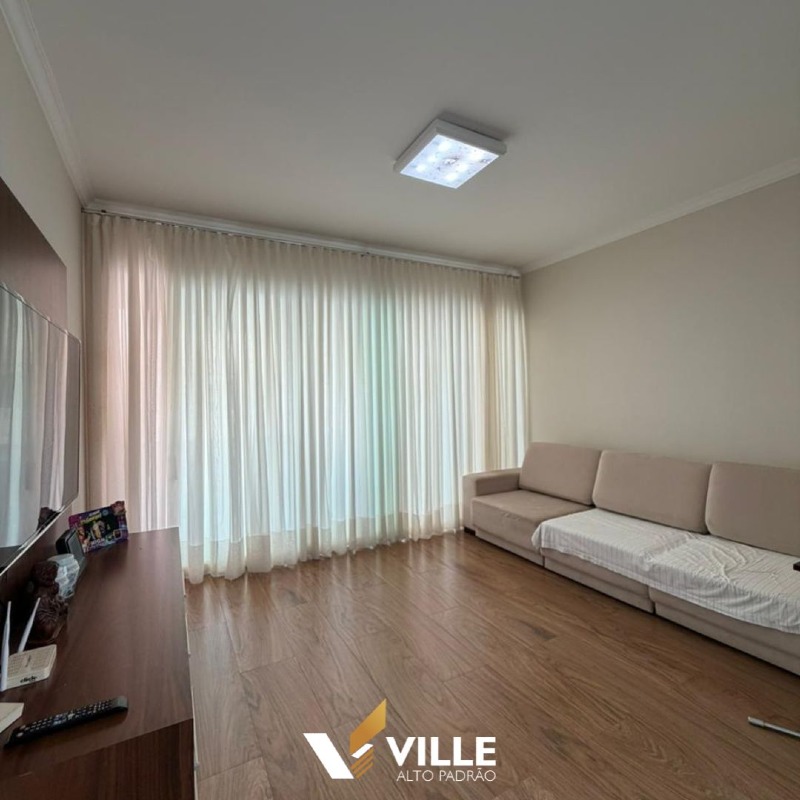 Casa à venda no Centro: 