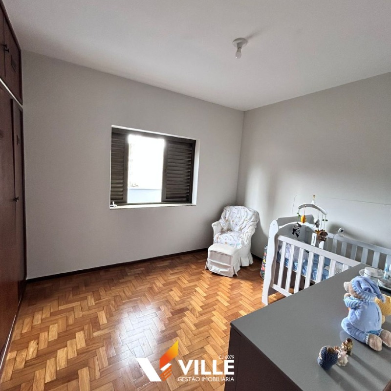 Casa à venda no Centro: 