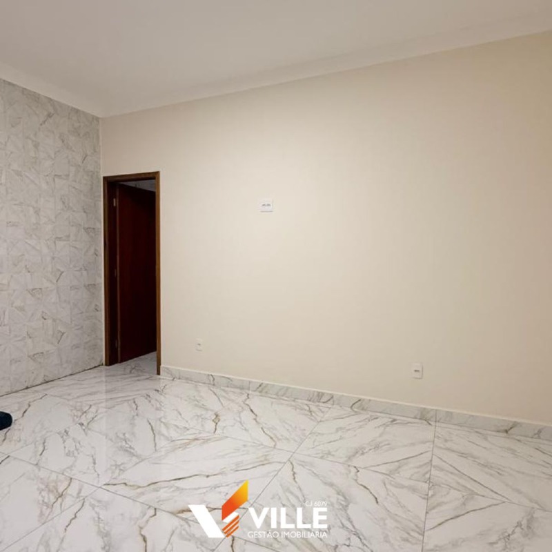 Casa à venda no Urciano Lemos: 