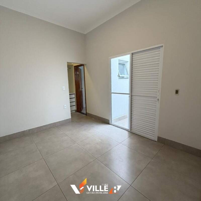 Casa à venda no Jardim Europa V: 