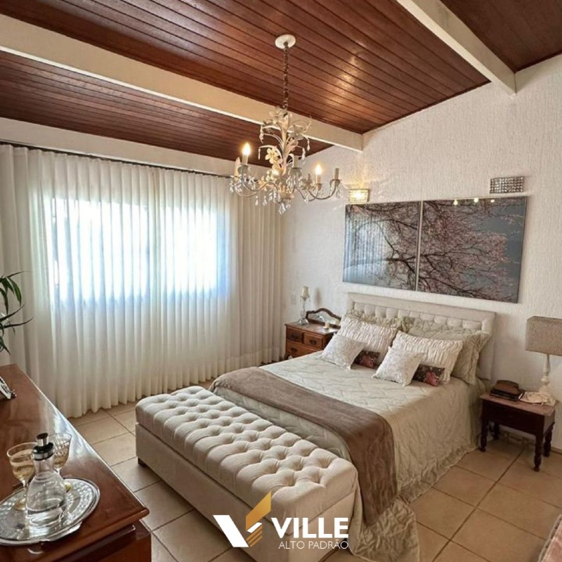 Casa à venda no Centro: 