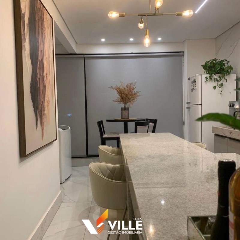 Apartamento à venda no Guilhermina Vieira Chaer: 