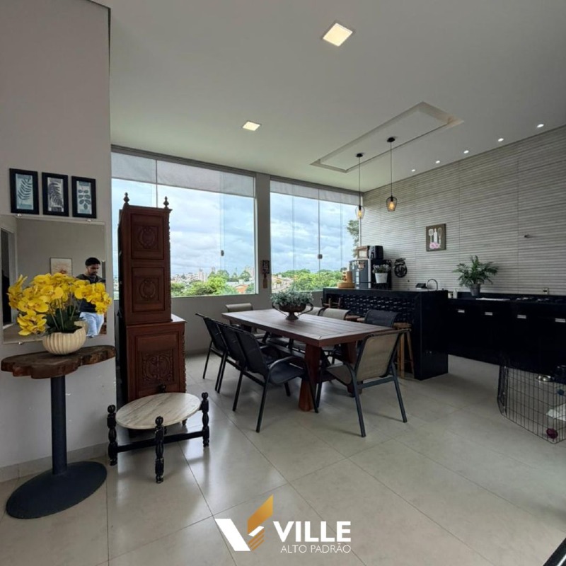 Casa à venda no Condomínio Monte Verde : 