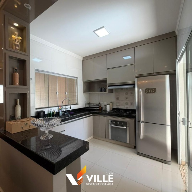 Casa à venda no Jardim Europa IV: 