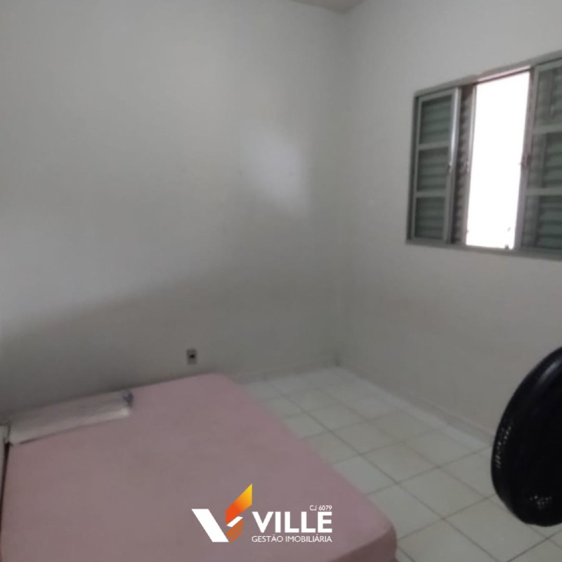 Casa à venda no Jardim das Oliveiras : 