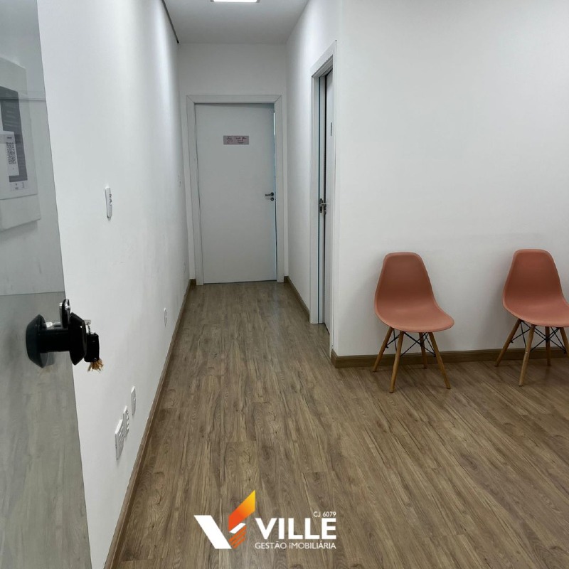 Sala à venda no Vila Silvéria: 