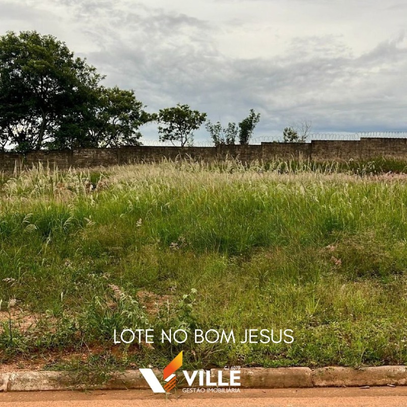Lote à venda no Bom Jesus: 