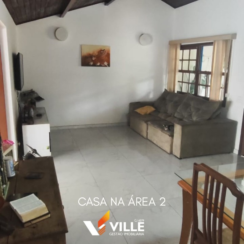 Casa à venda no Área II: 