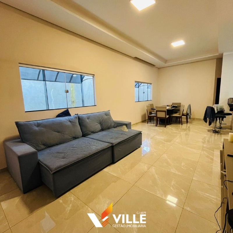 Casa à venda no Mangabeiras IV : 