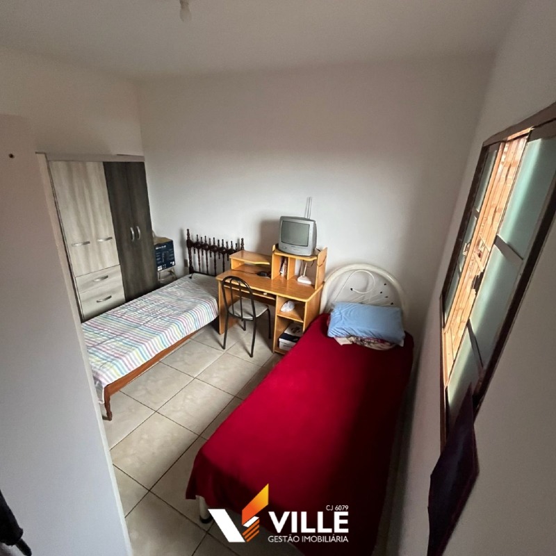 Casa à venda no Cicinato de Ávila: 