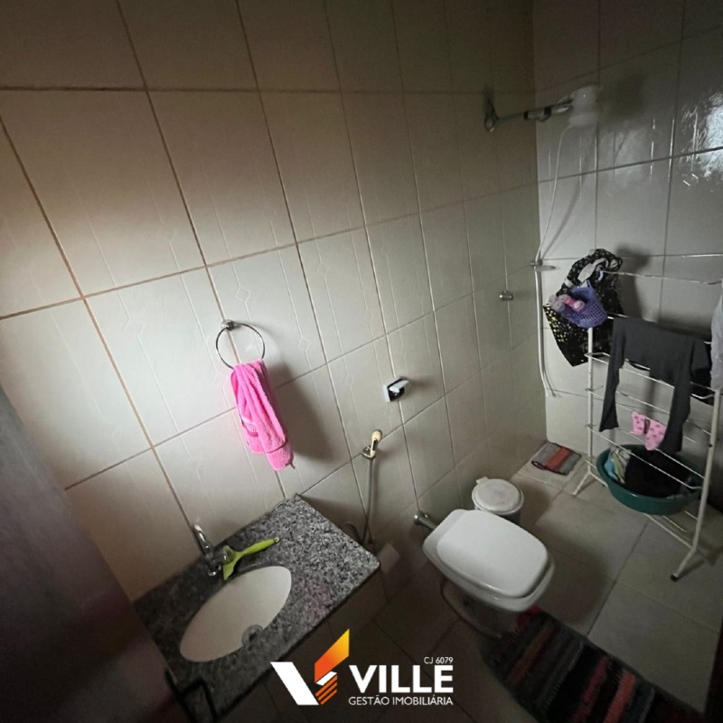 Casa à venda no Cicinato de Ávila: 