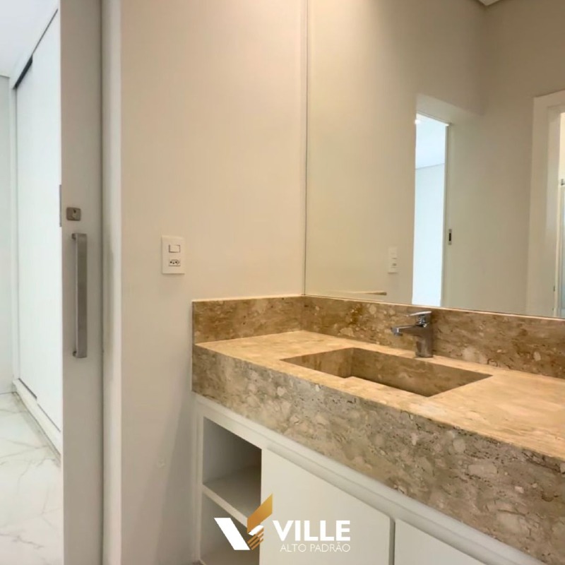 Casa à venda no Condomínio Villagio I: 