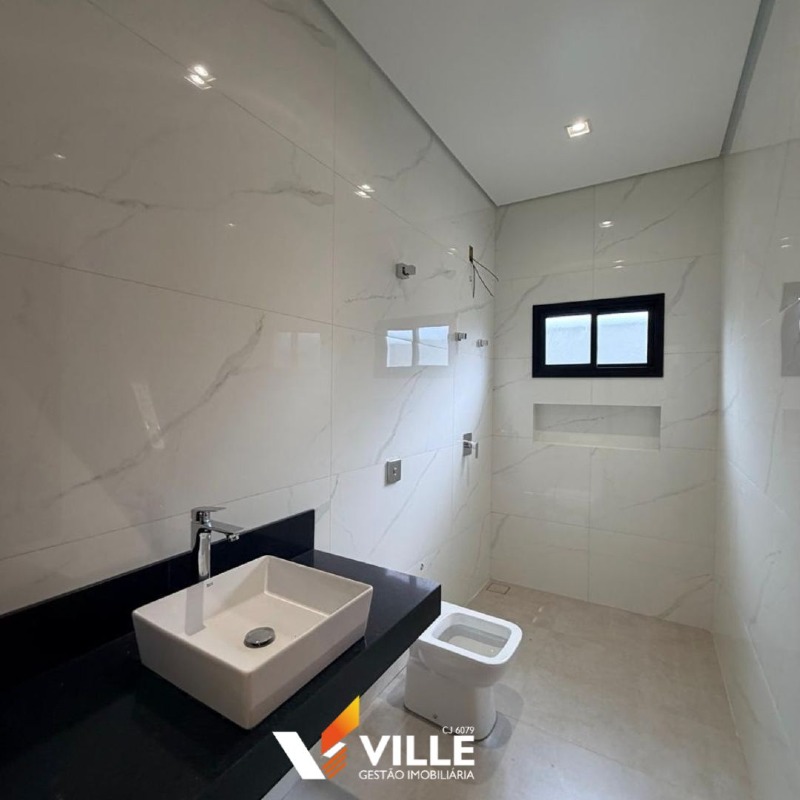 Casa à venda no Fenícia : 