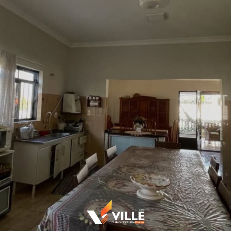 Casa à venda no Centro : 