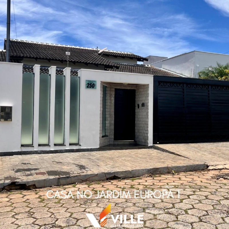Casa à venda no Jardim Europa I: 