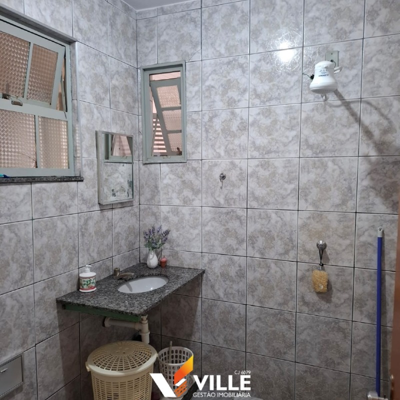 Casa à venda no Centro: 