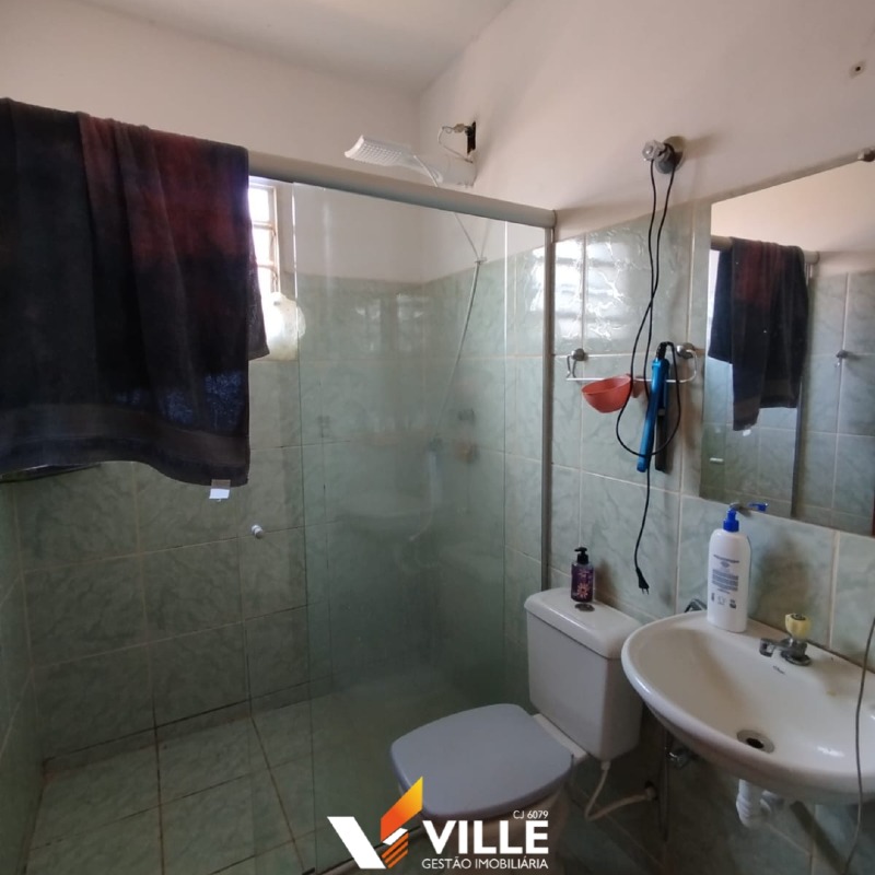 Casa à venda no Recanto do Bosque: 