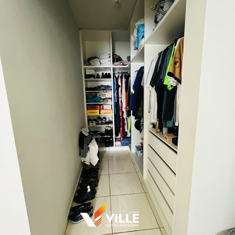 Apartamento à venda no Guilhermina Vieira Chaer: 