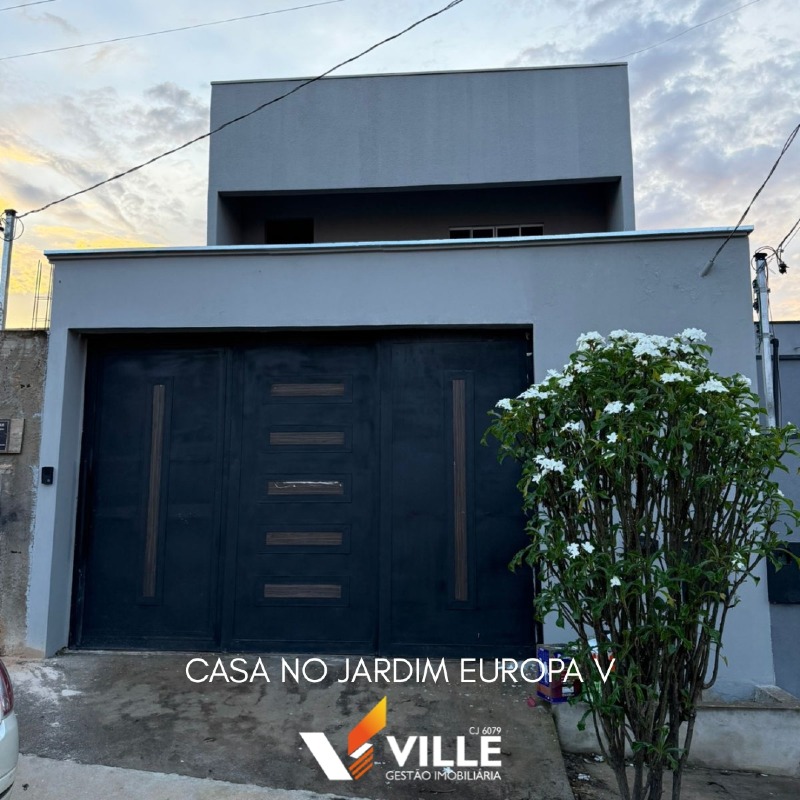 Casa à venda no Jardim Europa V: 