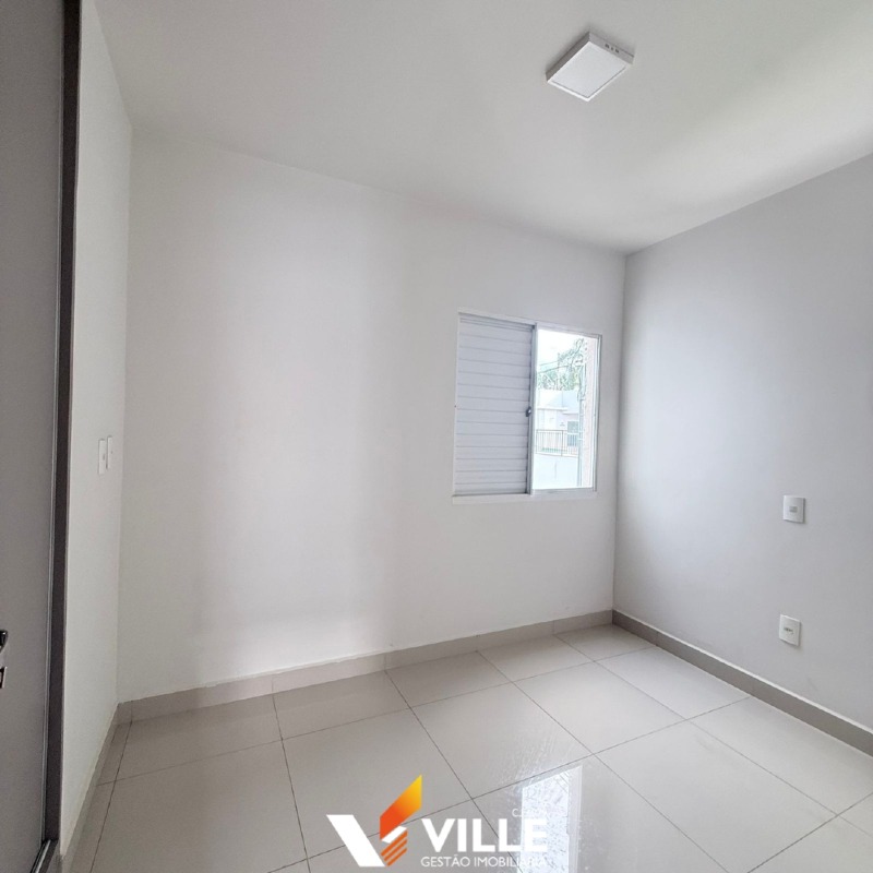 Apartamento à venda no Guilhermina Vieira Chaer: 