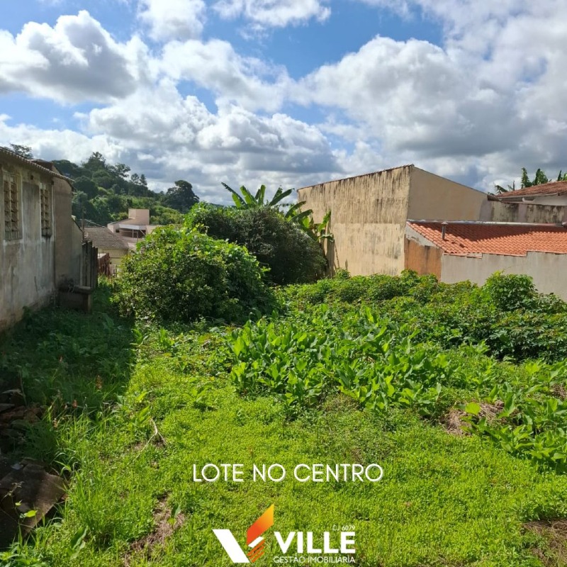 Lote à venda no Centro: 