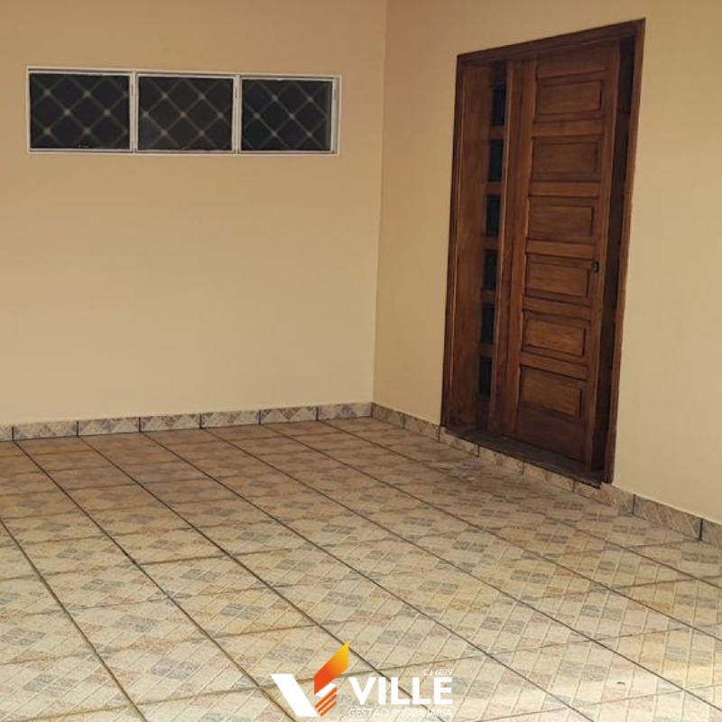 Casa à venda no Área III: 