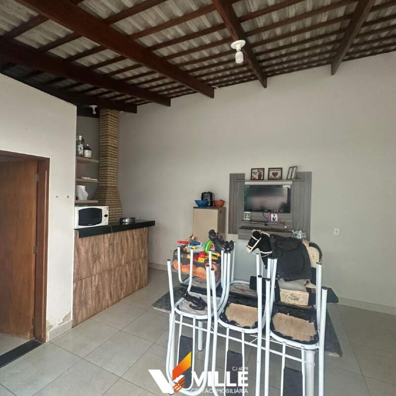 Casa à venda no Pão de Açúcar : 