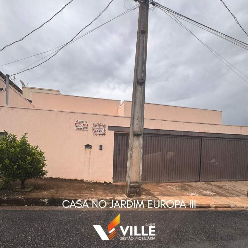 Casa à venda no Jardim Europa III: 